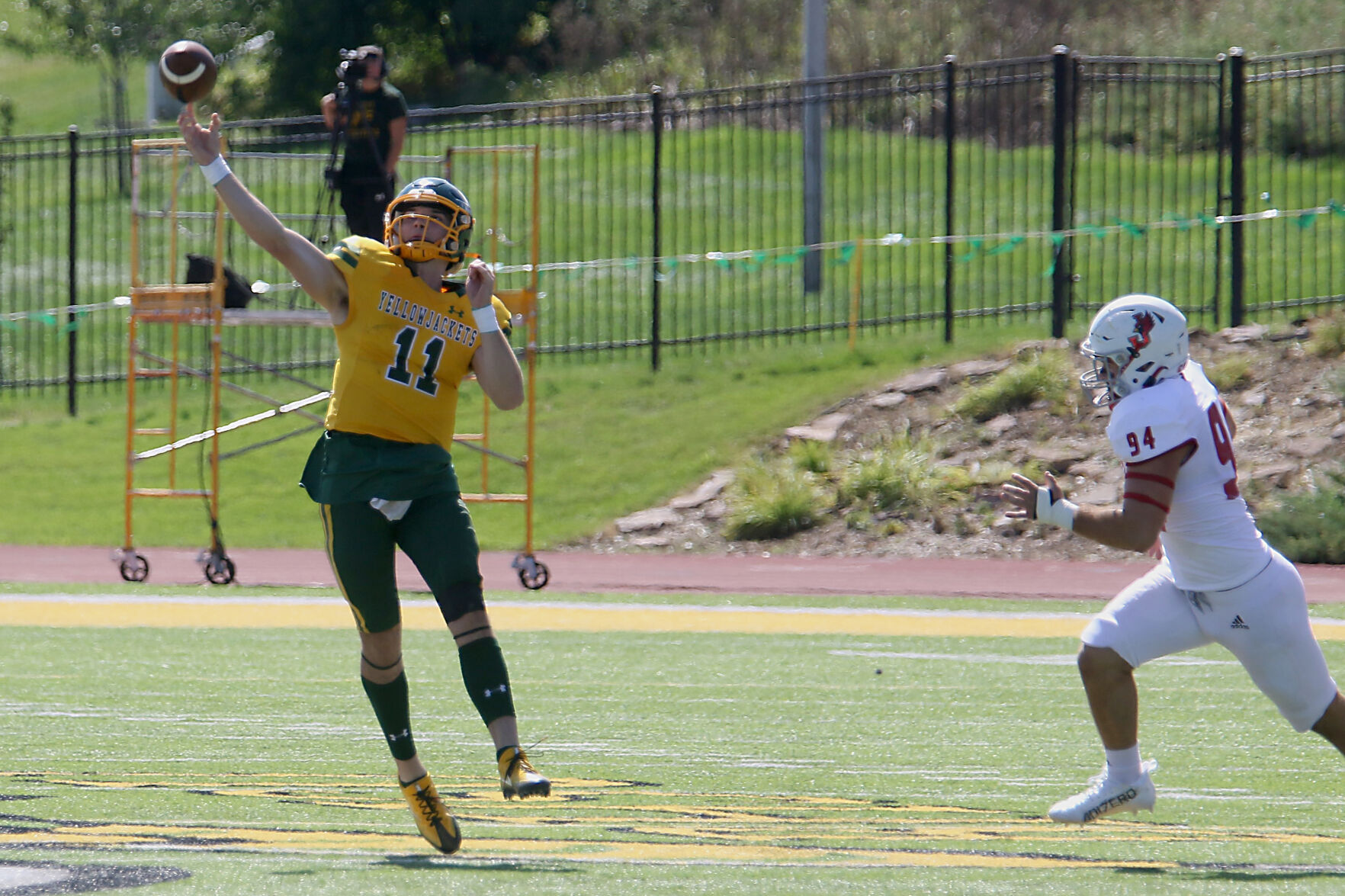 091122-BHSU3A.jpg